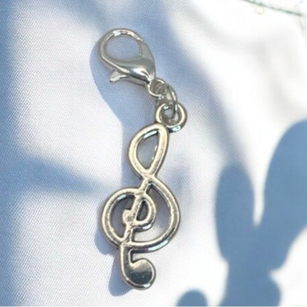 Treble Clef Charm - Picture 3 of 5